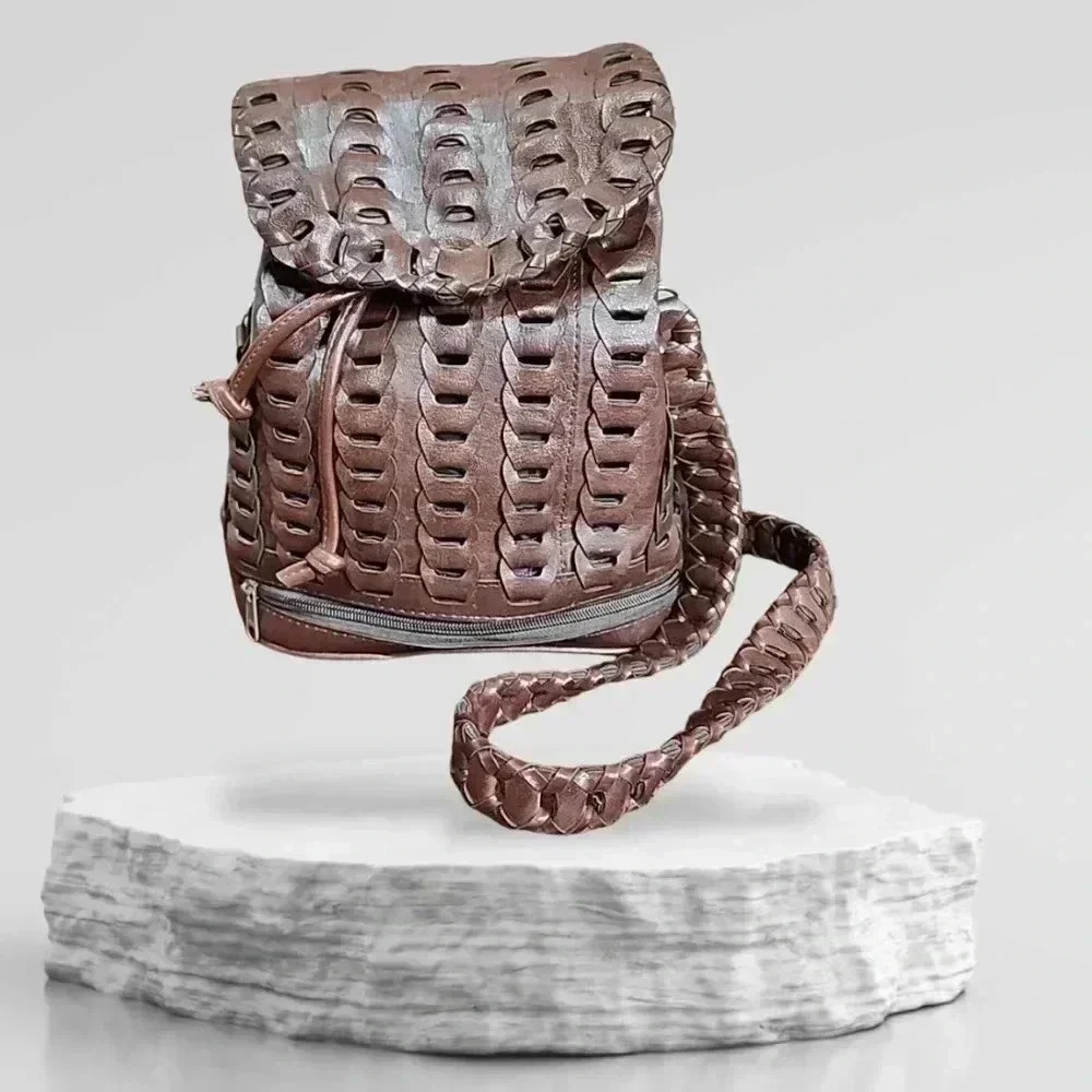 Vintage Faux Leather Chain Woven Boho Hippie Crossbody Bag – Beautiful Purse - Picture 2 of 12